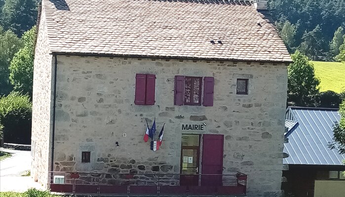 mairie de Lachamp Ribennes